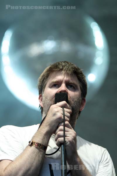 LCD SOUNDSYSTEM - 2010-07-04 - BELFORT - Presqu'ile du Malsaucy - 